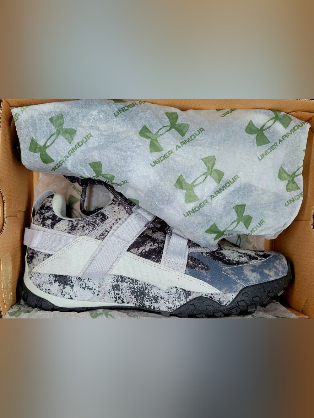 Under Armour Valsetz Trek Disrupt Camo Trail Hiking Shoes Sz 9 Men NIB